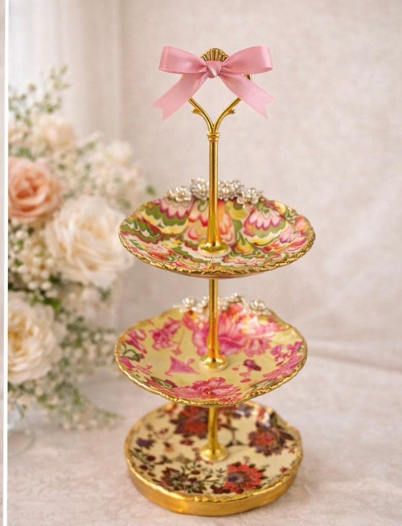 The Gilded Shell Tower - Elegant Three Tier Trinket Dish